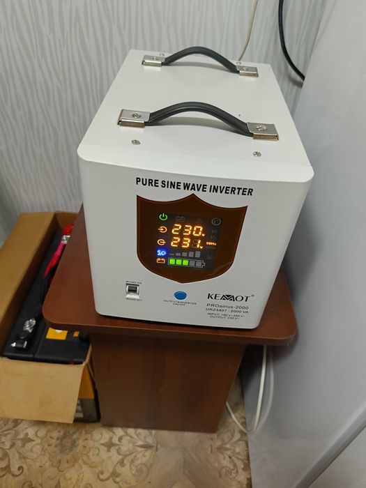 Бесперебойник  с аккумулятором