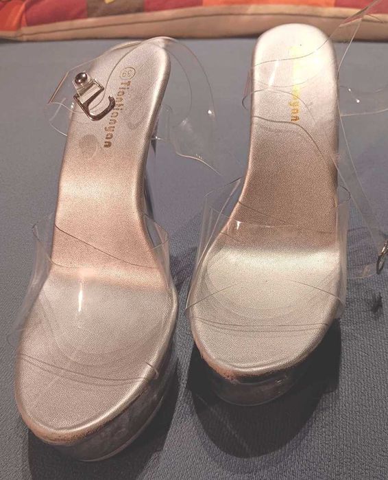 Seksowne szpilki na platformie Tiantianyan