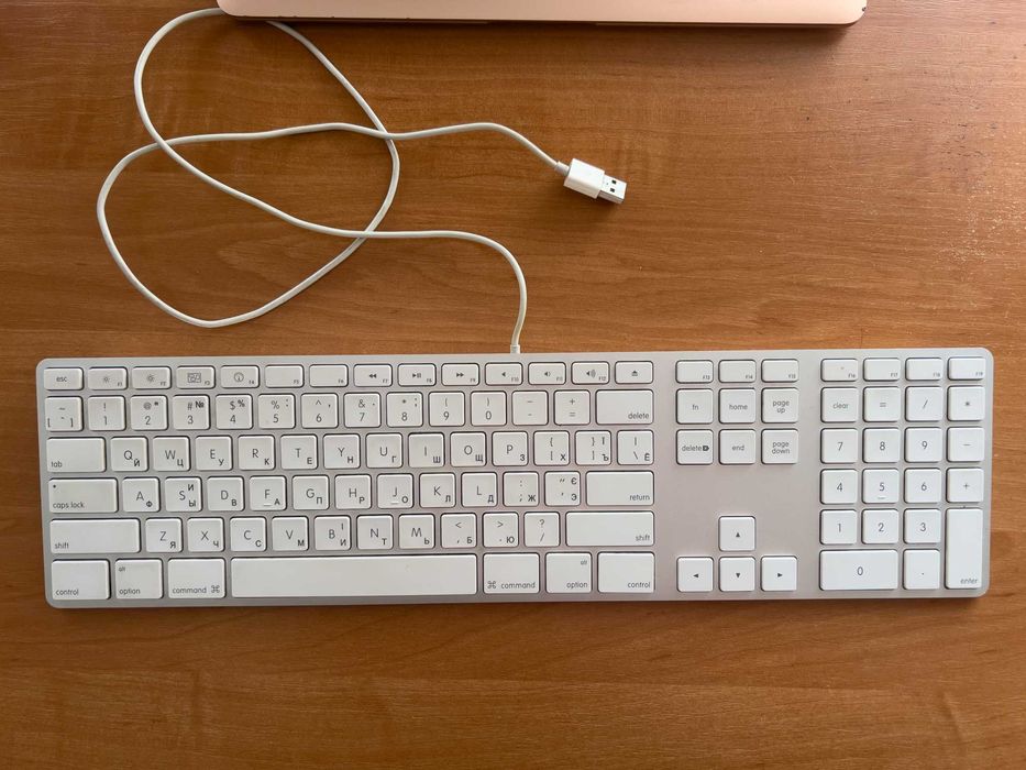 Клавіатура Apple MB110, A1243