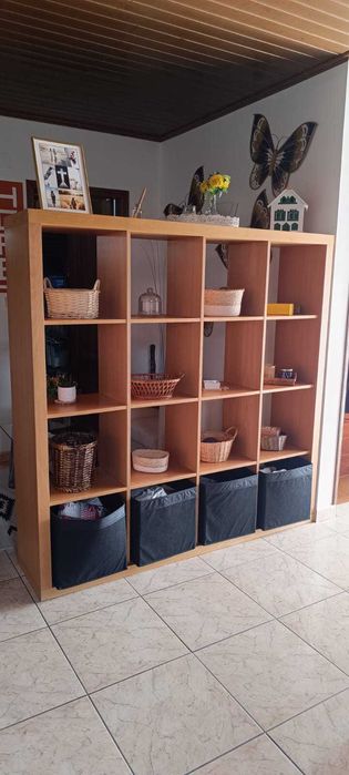 Estante de cubos nova