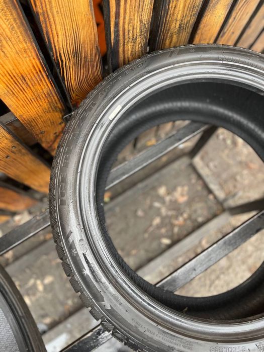 245/40 r18 шини б/у зимові 24 рік