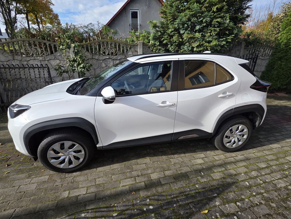 Toyota  Yaris Coross