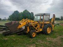 Koparko ładowarka Massey Ferguson mf50 .
