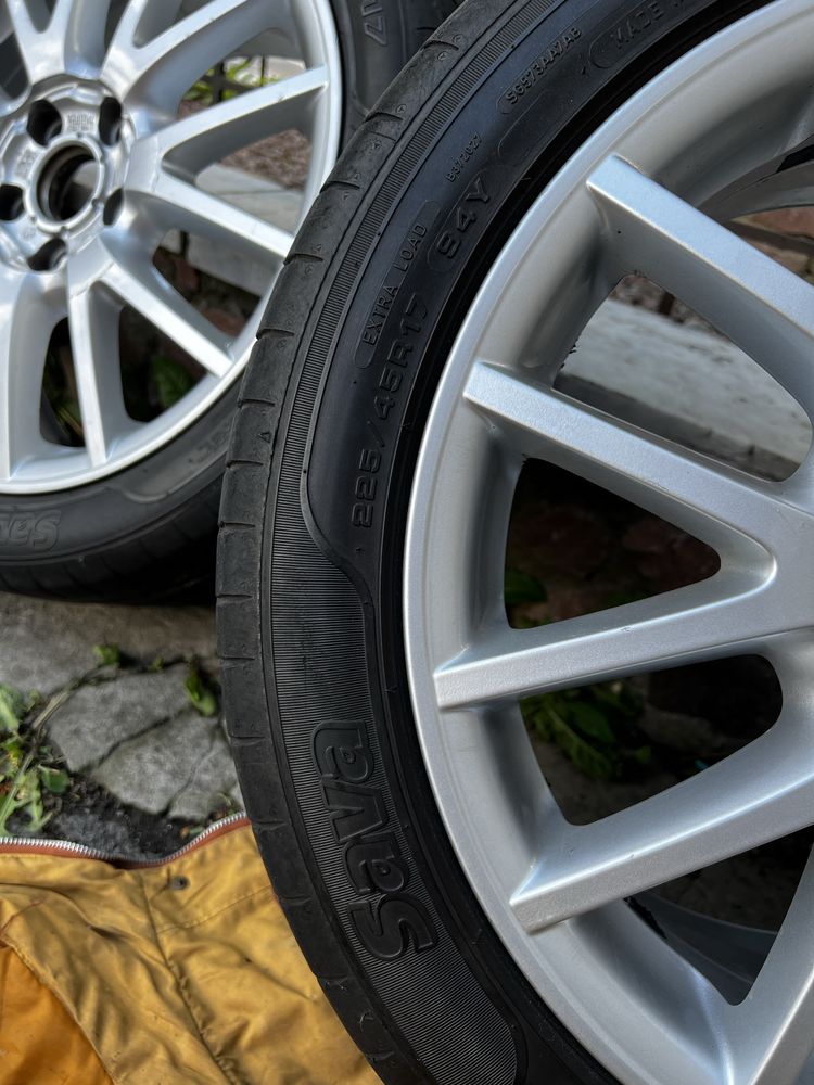 Диски Volkswagen Golf GTI GTD + літні шини Sava