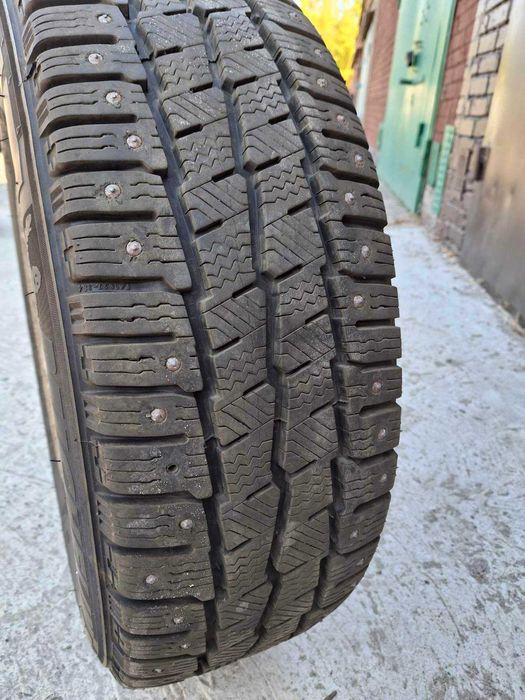 Гума зимова резина 205/55/16