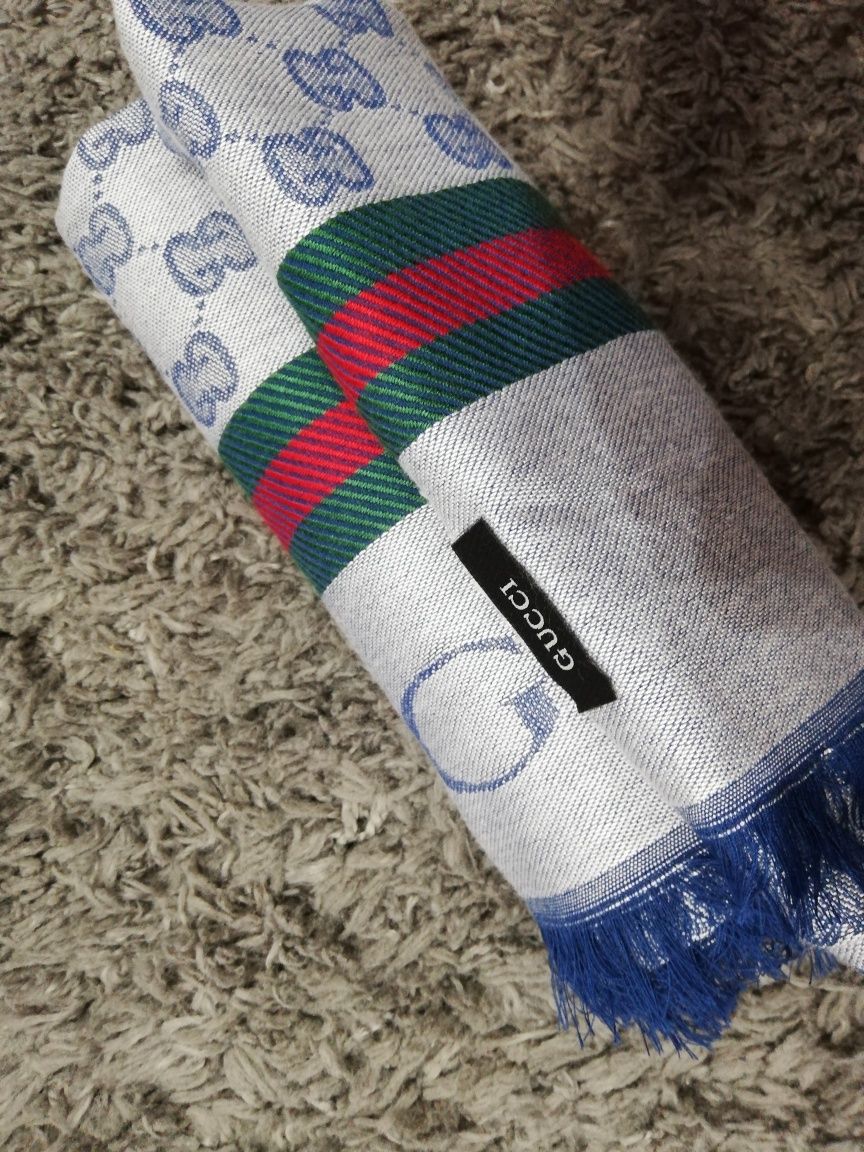 Szał klasyka denim. Monogram Gucci cudo
