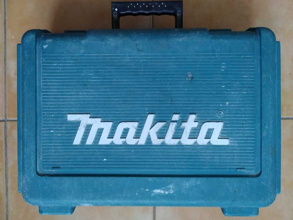 Робочий акумуляторний шурупокрут Makita 6271D, 2 батареї + кейс