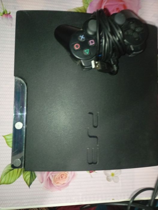 Ps3 slim 500GB 25 ігор +1 джойстик оригінал