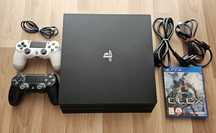 PS4 pro + 2 pady + okablowanie + gra