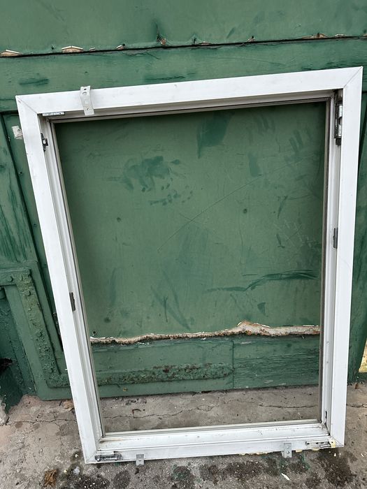 Okno z demontażu