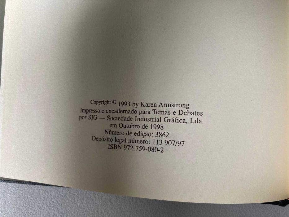 Uma História de Deus, de Karen Armstrong