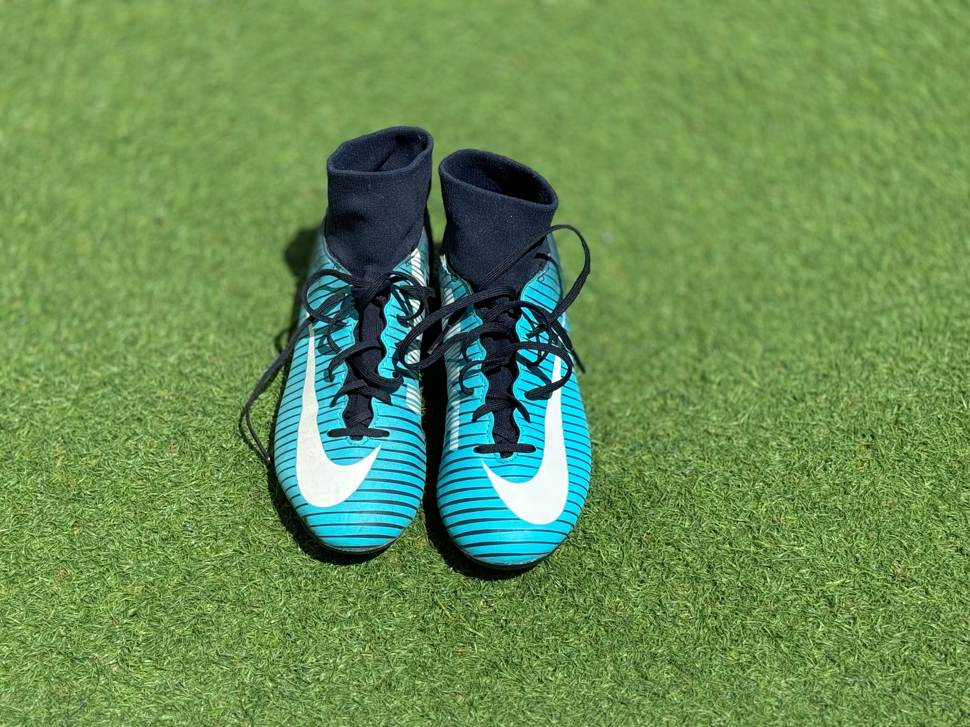 chuteiras nike - relva artificial