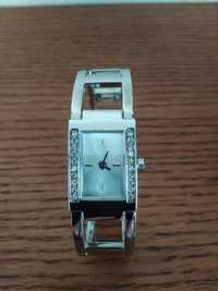 Женские наручные часы - браслет от AVON