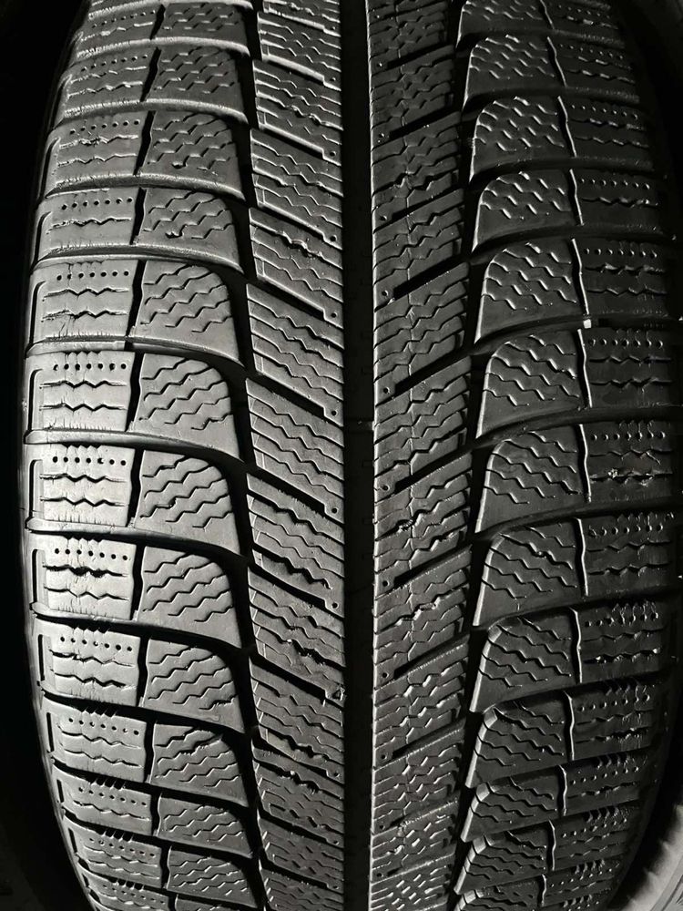 245/45/19 R19 Michelin X-Ice 4шт зима