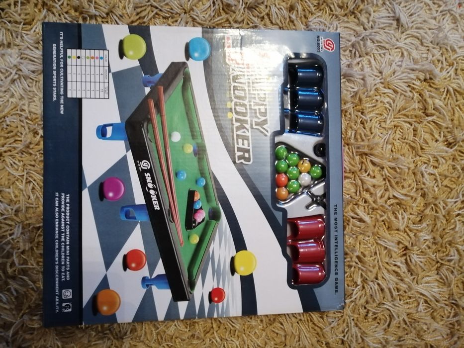 Продам детский бильярд .