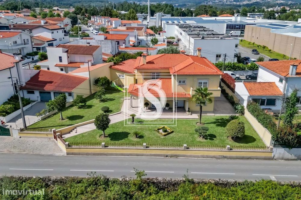 Moradia Isolada T4 em Lijó