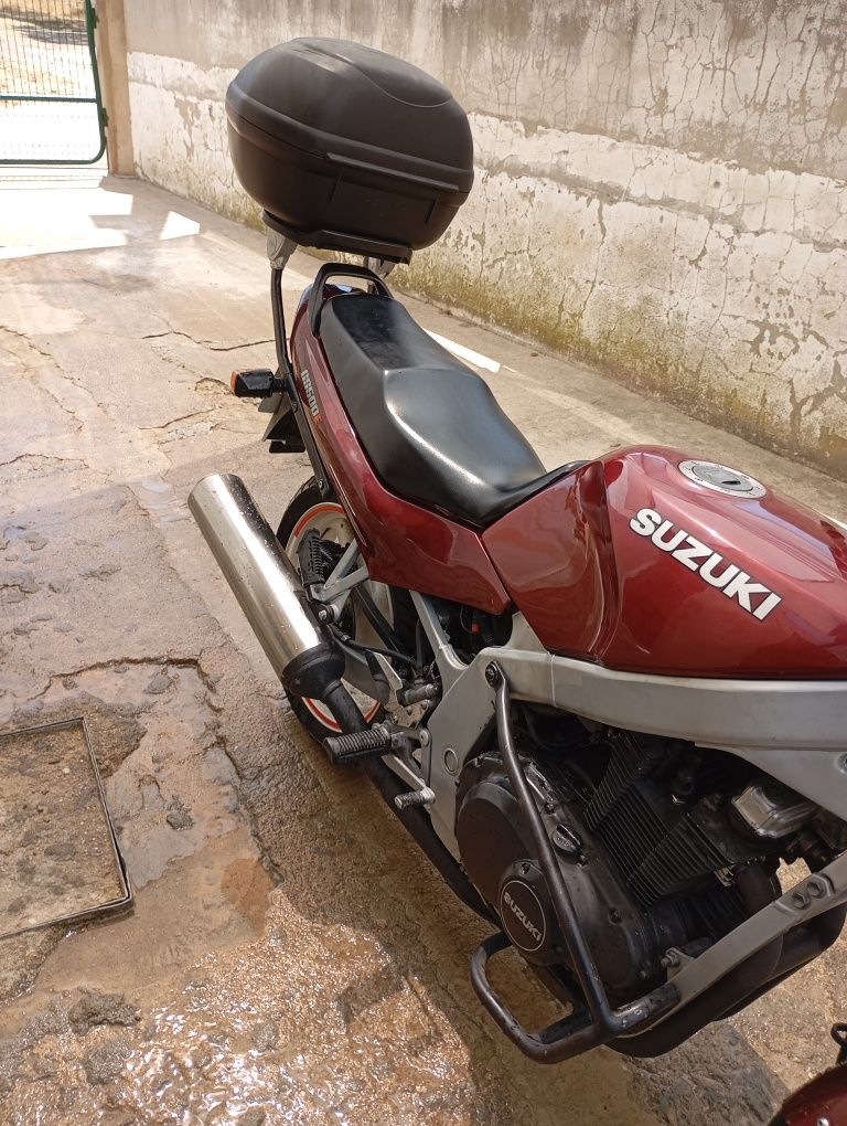 GS 500 e de 1990