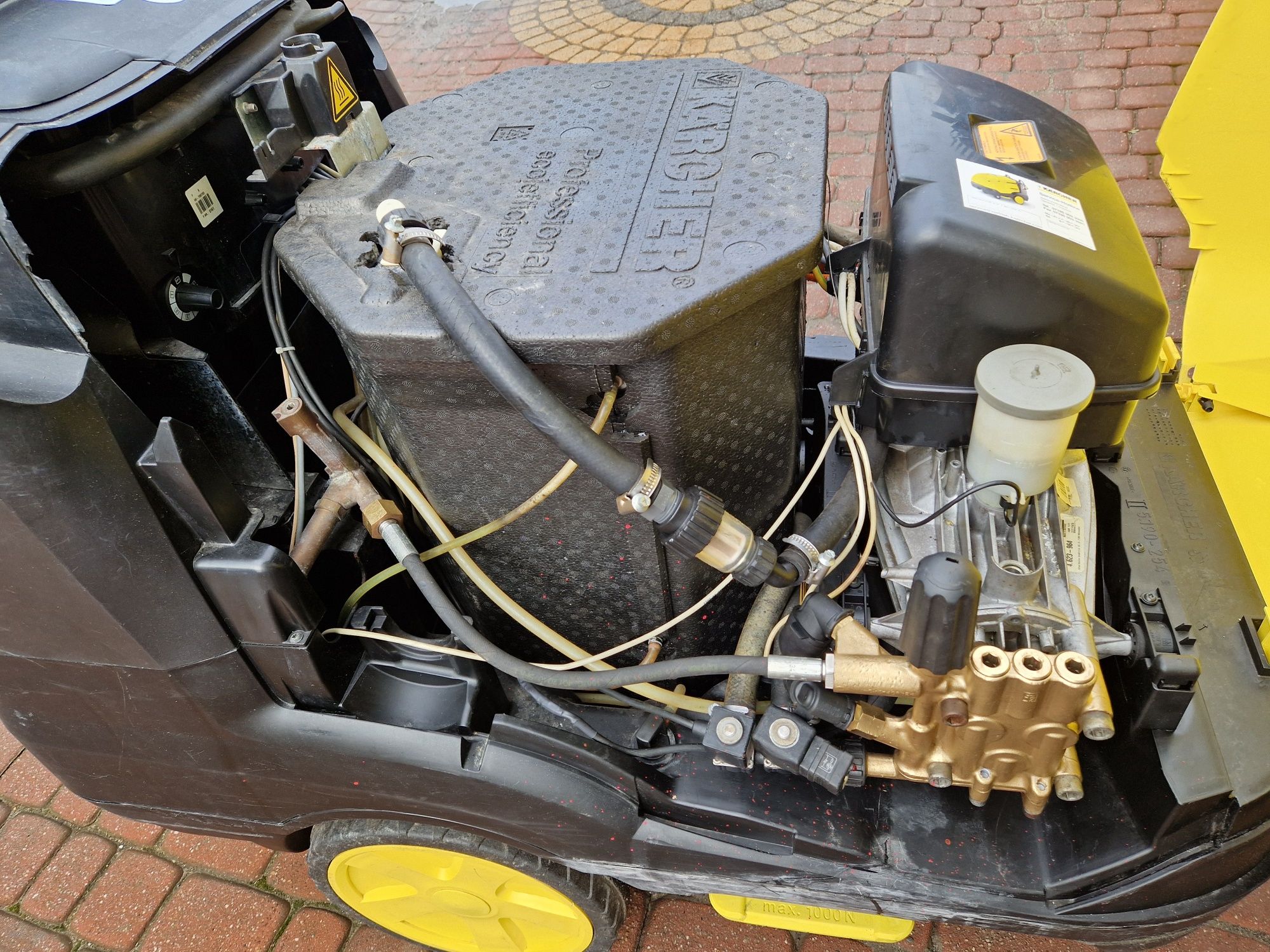 Myjka profesjonalna elektryczna  Karcher E 8/16 4m

Profesjonalna elek