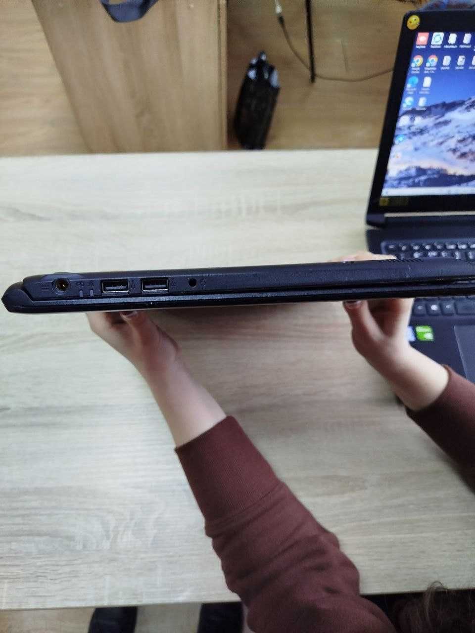 Ноутбук Acer Aspire 3 Intel Core i5 2.5 GHz/ RAM 8GB DDR3/ 240GB