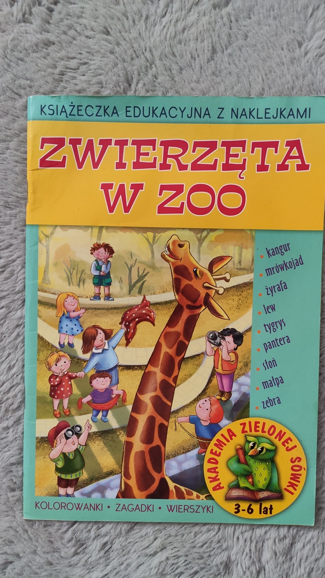 Zwierzęta w zoo książeczka