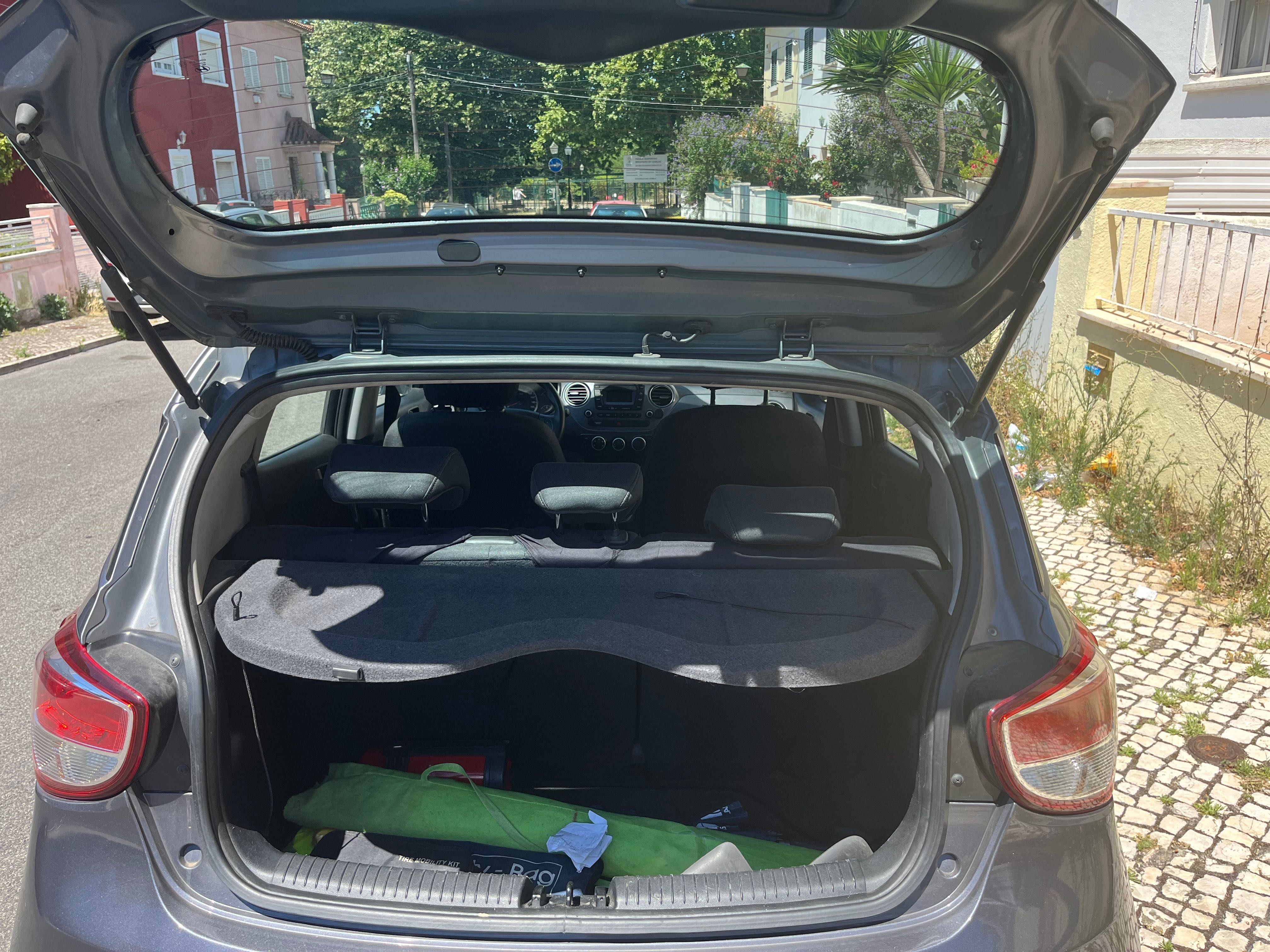 Carro Hyndai i10