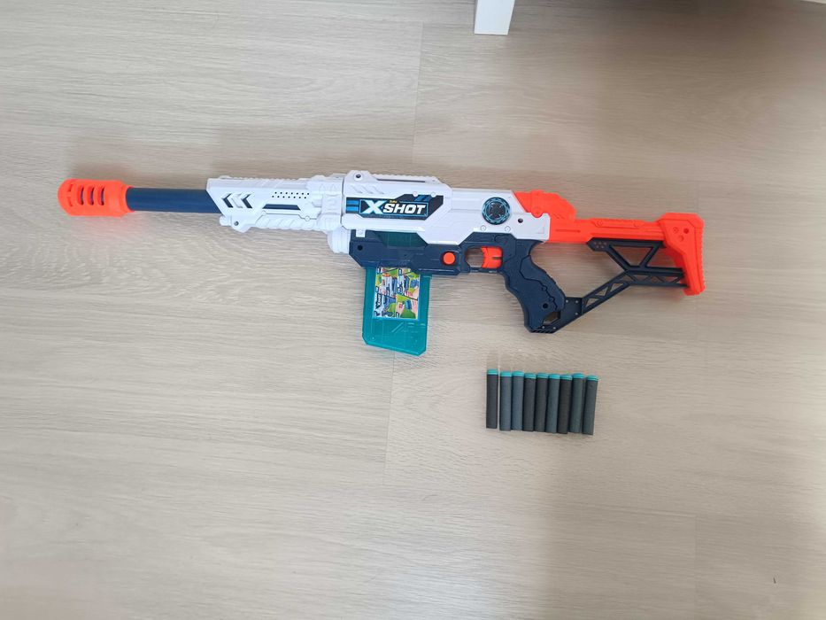 pistolet xshot .