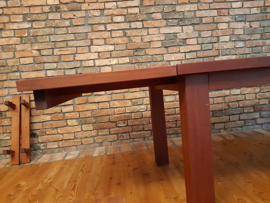 Stół drewniany lity