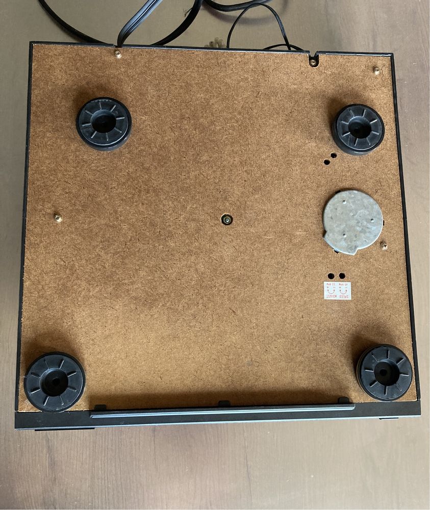 Gramofon Universum VTCF-CD4606