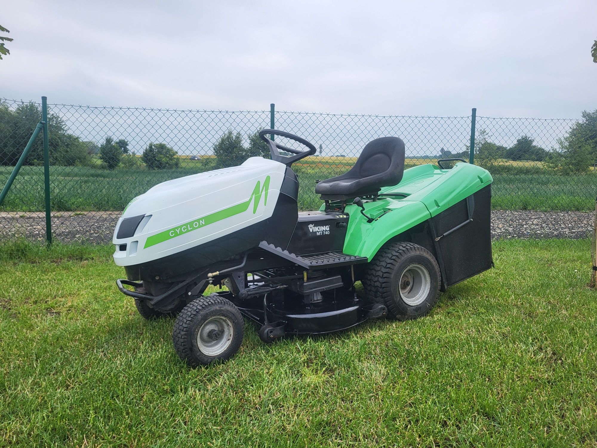 Traktorek Kosiarka Viking MT740 15.5KM Briggs&Stratton