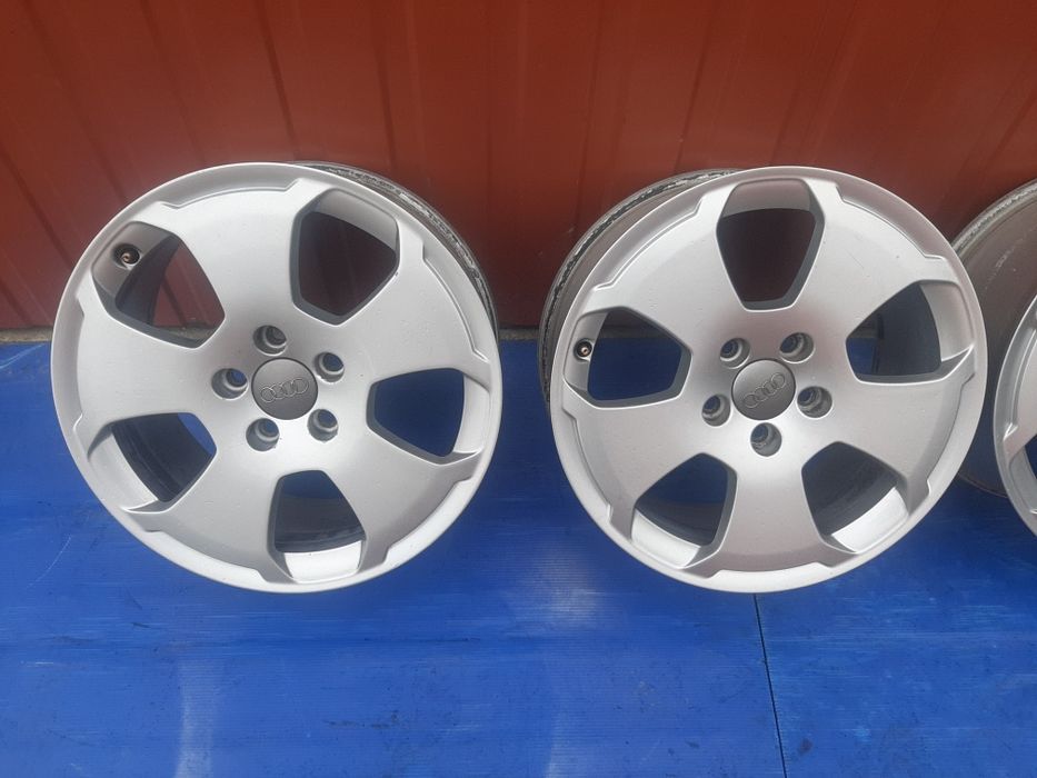 Felgi aluminiowe 17 5x112 Audi A3 8P A4