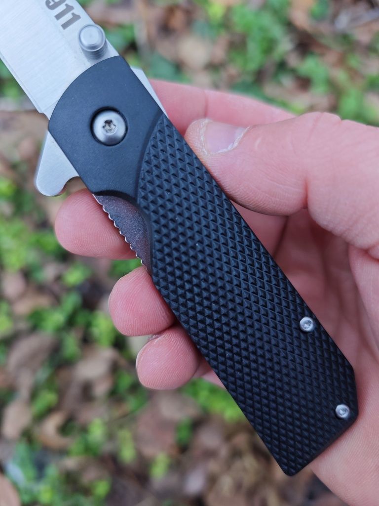 Cold Steel 1911,удобная пистoлeтная рукоять ,отличная ергономика edc