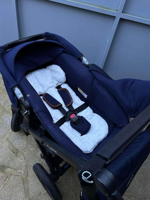 Carrinho de bebé trio muum e matrix + mala maternidade e acessorios