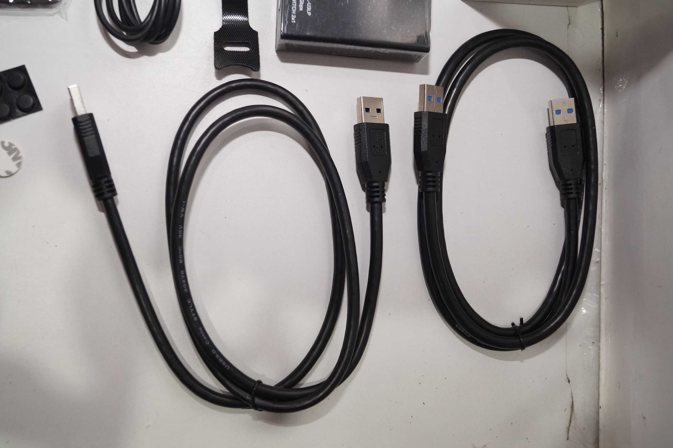 Switch USB 3.0 wyjścia 2w4 pilot zdalnego sterowania przełącznik KVM