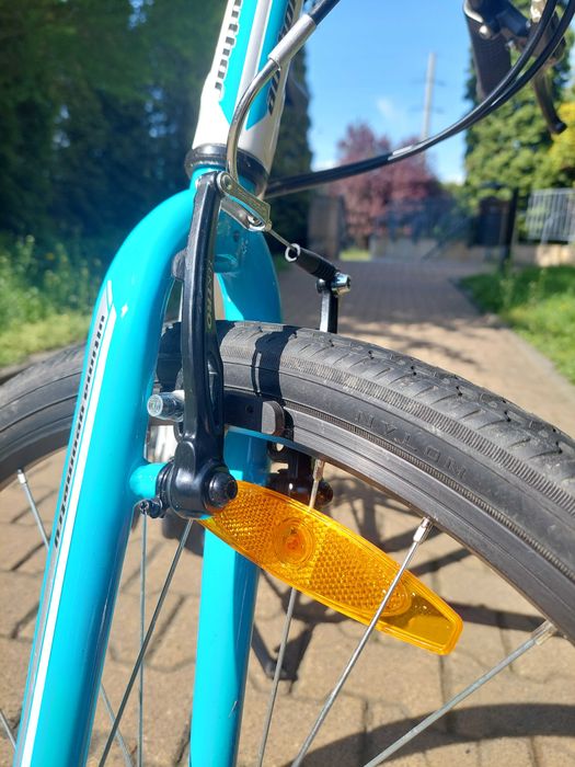 Markowy rower AUTHOR ULTIMA 24, model 2019, biało-niebieski.