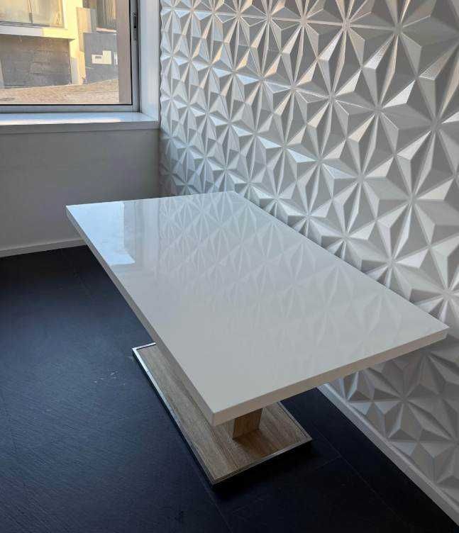 Mesa de sala de estar robusta