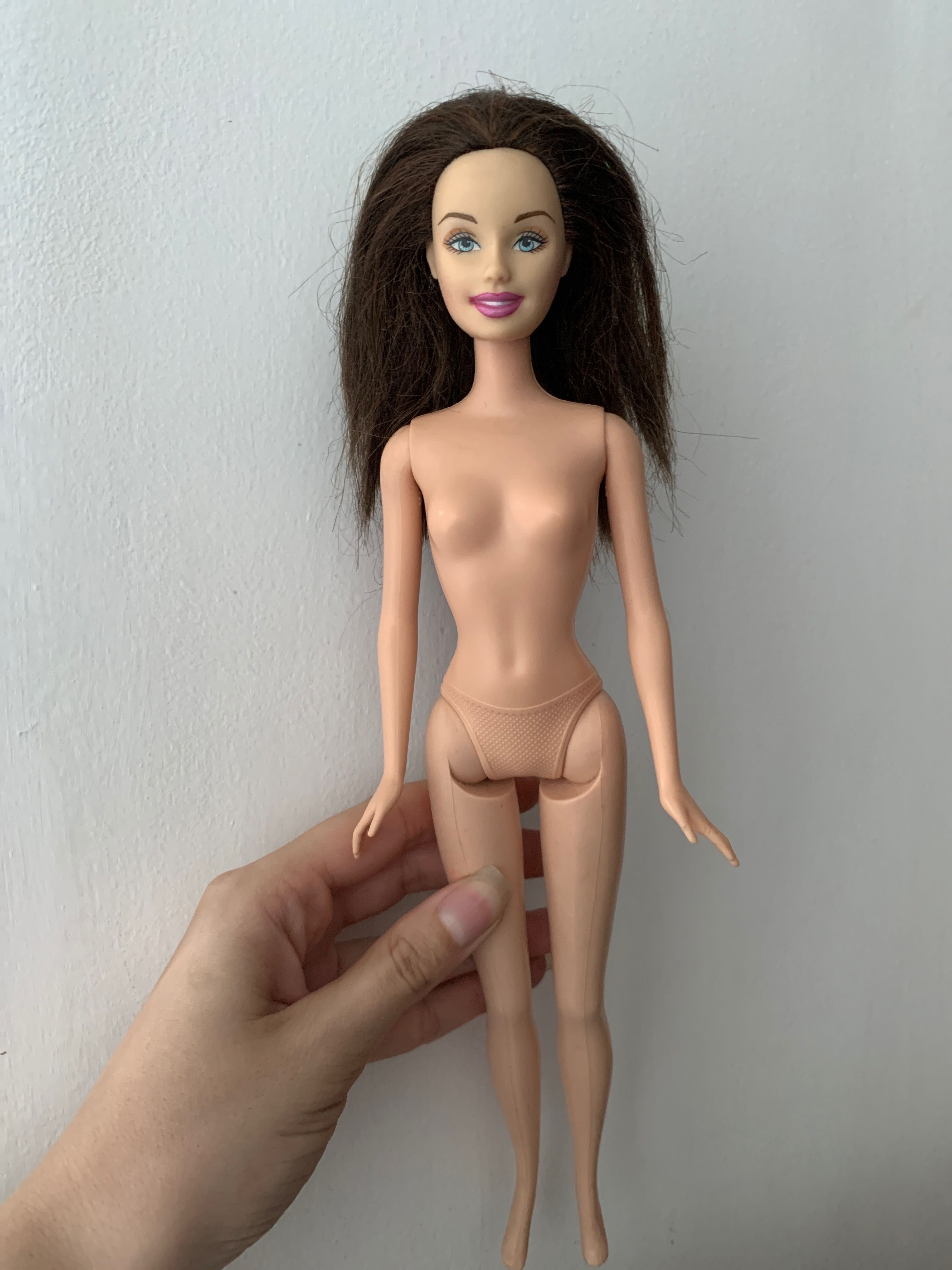 Барбі брюнетка блакитноока кукла лялька Mattel Barbie