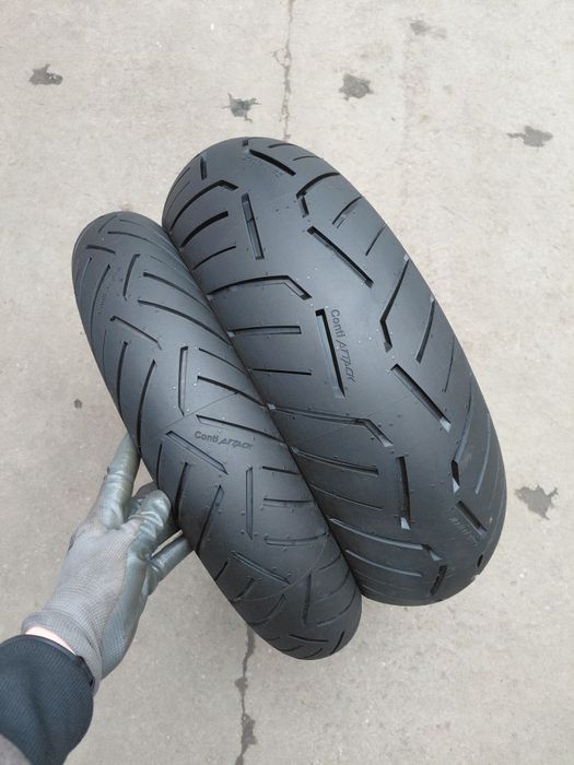 Continental ContiRoadAttack 3 - 120/70/17, 180/55/17