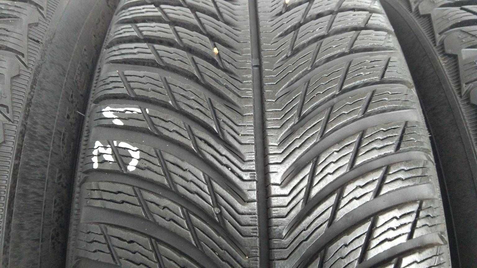 [31] 235/65/17 108H XL MICHELIN PILOT Alpin 5 2023r
