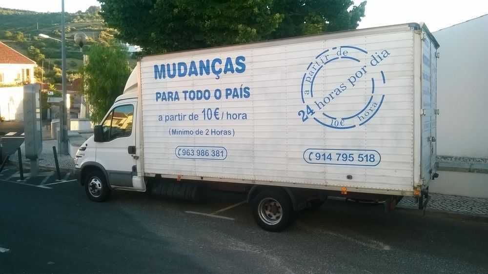 Bengaleiro antigo, mesas apoio, cabeceiras e Roupeiro PAX