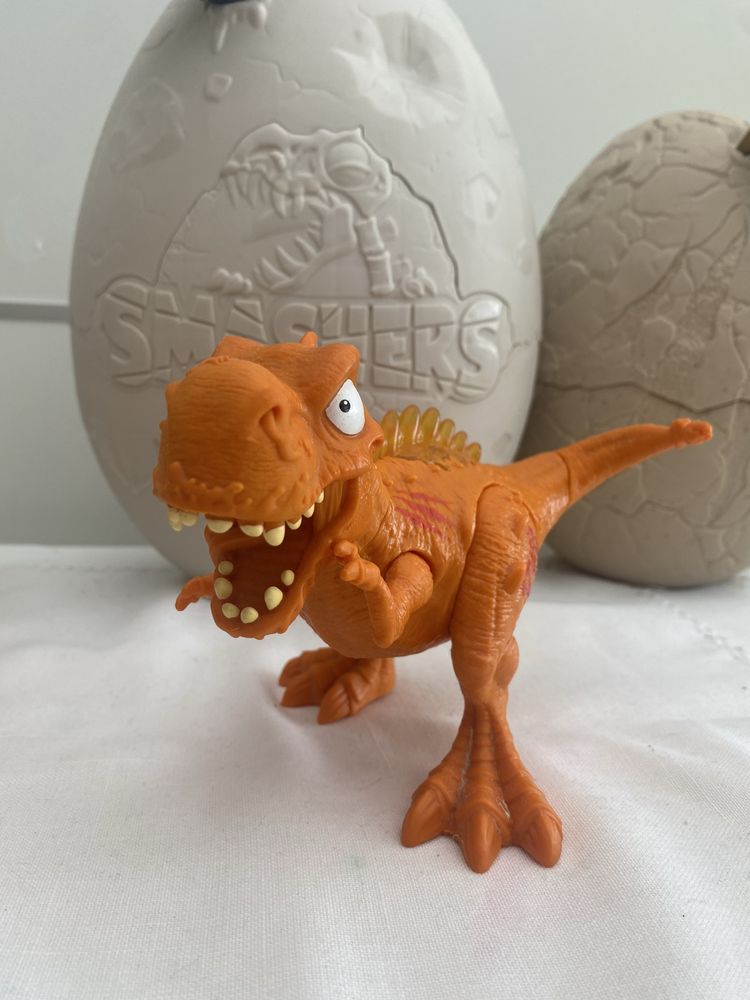 T-Rex Dino Smashers Dinossauro interativo