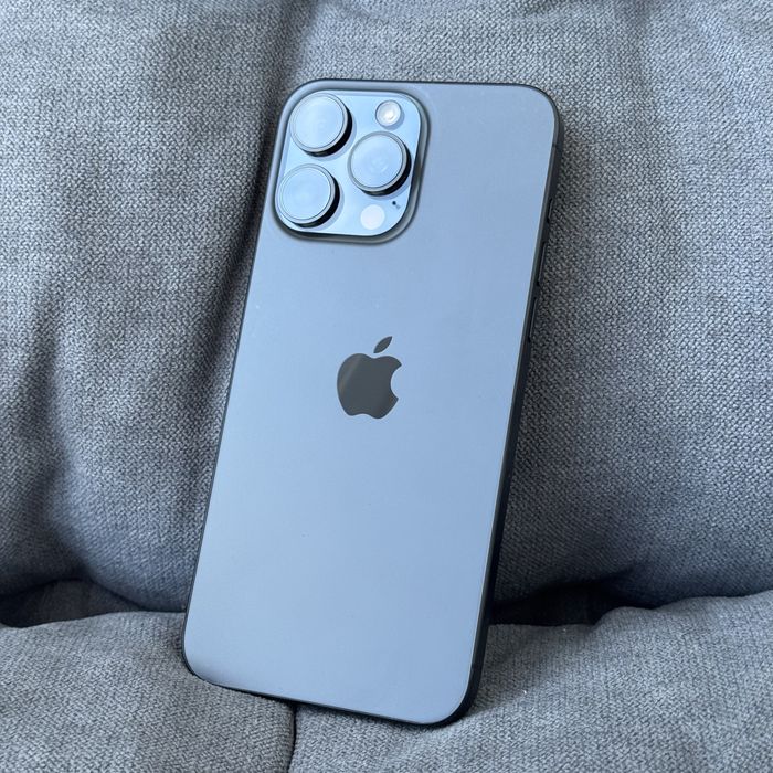 Apple iphone 15 Pro Max 512 gb Black Titan