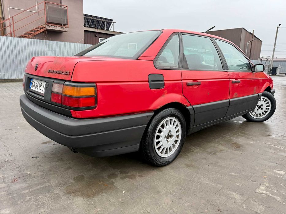 Volkswagen Passat 1989 рік! 1.6 бенз/механіка Документи порядок! Київ!