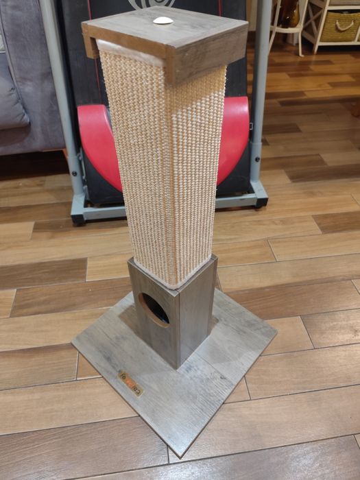 Mały, zgrabny DRAPAK dla KOTA Feandrea UŻYWANY