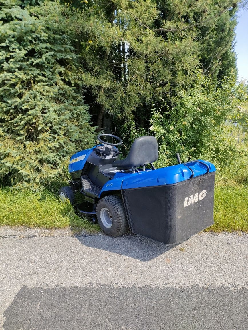 Traktorek kosiarka 12,5 koni z koszem.