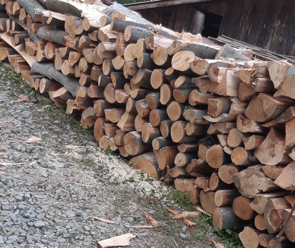 Drewno opałowe kominkowe Buk  łupany w metrowkach  Prywatnie