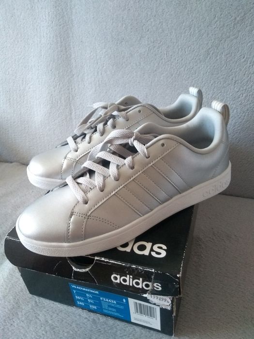 Buty Adidas-nowe