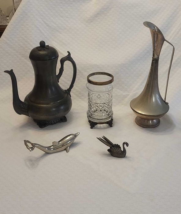 Peças decorativas muito antigas