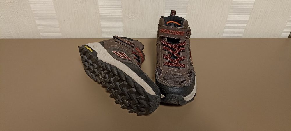 Черевики sketchers 32 розмір