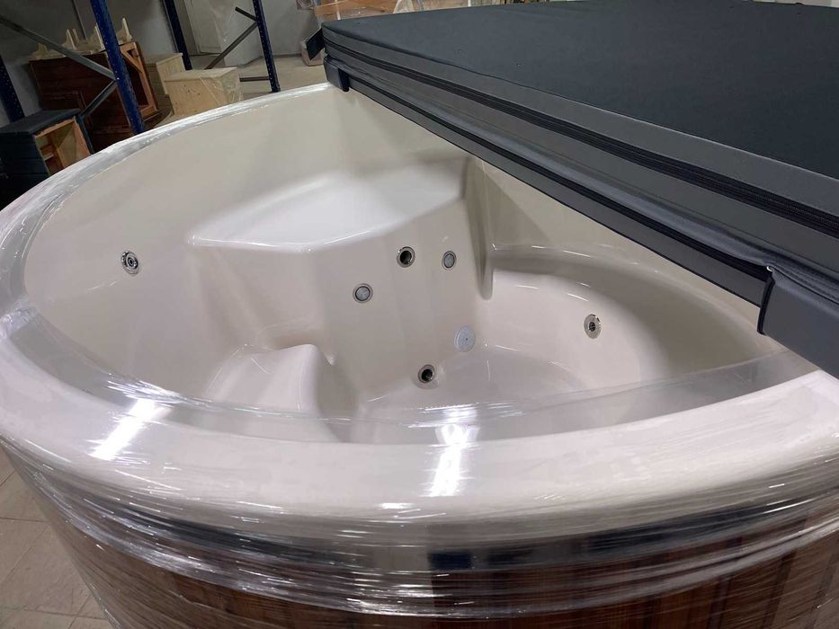 Balia ogrodowa RhinoTub 200 PREMIUM Jacuzzi Wanna z Hydromasażem Bania