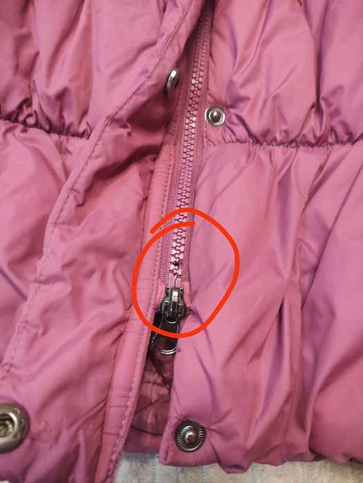 Дитяча куртка на дівчинку